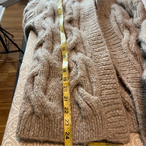 Mirth Cortina Baby Alpaca Blend Chunky Knit Cardigan Camel Beige Fuzzy S Small - Picture 3 of 14